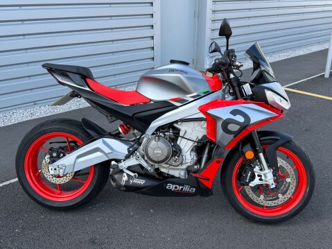 Aprilia Tuono 660 0.7 Tuono 660 1