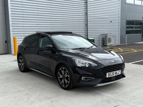 Ford Focus 1.0 Focus Active X 5dr 4