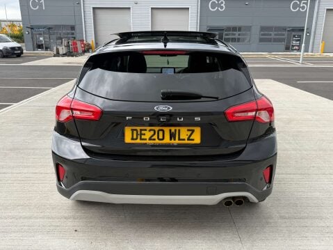 Ford Focus 1.0 Focus Active X 5dr 12