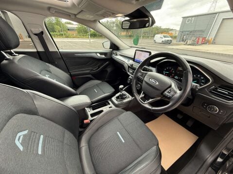Ford Focus 1.0 Focus Active X 5dr 23