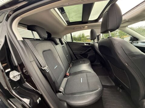 Ford Focus 1.0 Focus Active X 5dr 25
