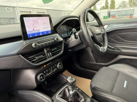 Ford Focus 1.0 Focus Active X 5dr 35