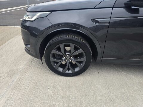 Land Rover Discovery Sport 1.5 Discovery Sport R-Dynamic SE P300e Auto 4WD 5dr 15