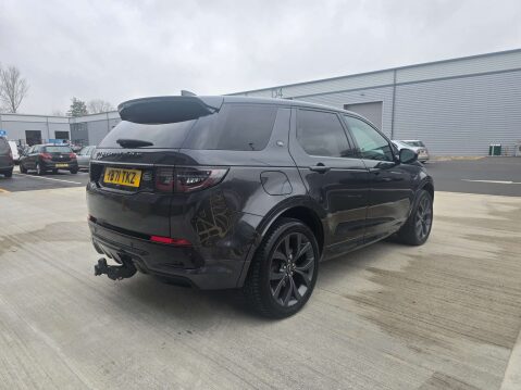 Land Rover Discovery Sport 1.5 Discovery Sport R-Dynamic SE P300e Auto 4WD 5dr 7