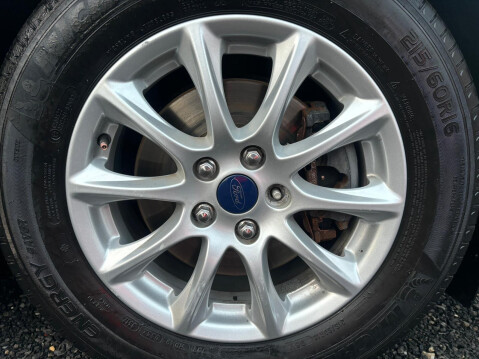Ford Mondeo 2.0 TDCi Titanium Euro 6 (s/s) 5dr 24