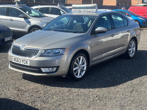 Skoda Octavia 1.4 TSI Elegance Euro 5 (s/s) 5dr 3