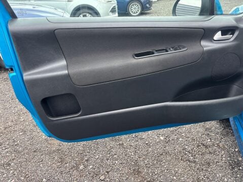 Peugeot 207 1.4 Sportium Euro 5 3dr 15
