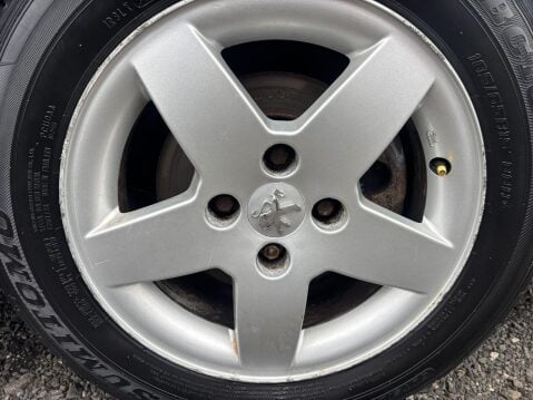 Peugeot 207 1.4 Sportium Euro 5 3dr 19