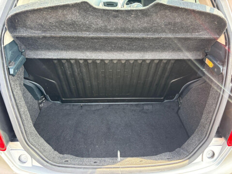 Ford Ka 1.2 Edge Euro 5 (s/s) 3dr 17