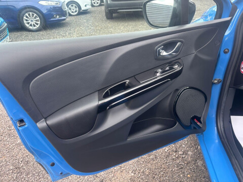 Renault Clio 1.5 dCi Dynamique MediaNav Euro 5 (s/s) 5dr 19