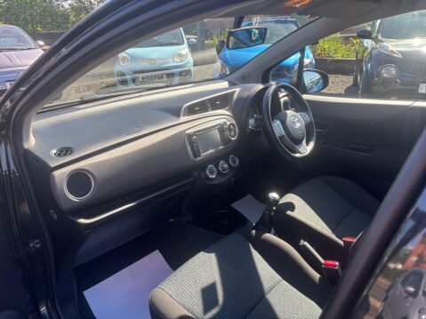 Toyota Yaris 1.33 Dual VVT-i TR Euro 5 5dr 18