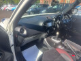 Nissan Juke 1.6 n-tec Euro 5 5dr (17in Alloy) 9