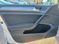 Volkswagen Golf 1.6 TDI BlueMotion Tech S Euro 5 (s/s) 5dr 22