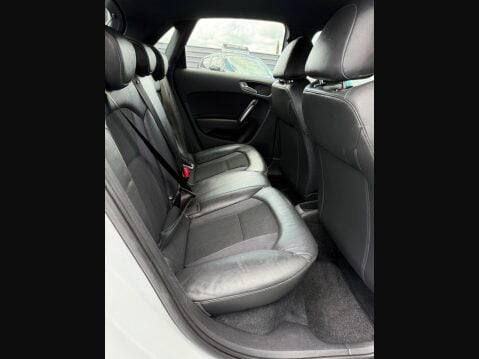 Audi A1 1.4 TFSI S line Sportback Euro 5 (s/s) 5dr 18