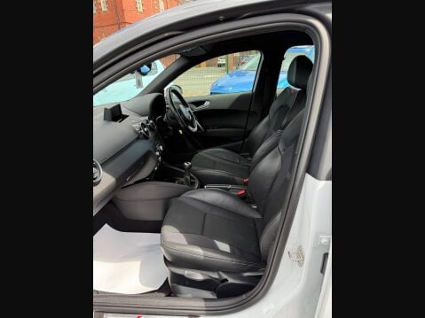 Audi A1 1.4 TFSI S line Sportback Euro 5 (s/s) 5dr 33