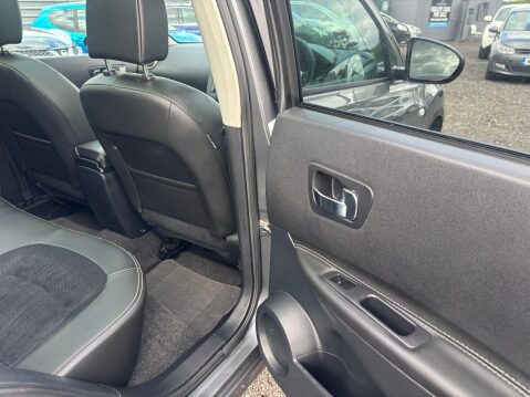Nissan Qashqai 1.6 dCi 360 2WD Euro 5 (s/s) 5dr 19