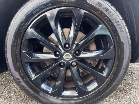 Nissan Qashqai 1.6 dCi 360 2WD Euro 5 (s/s) 5dr 23