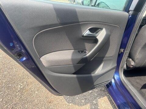Volkswagen Polo 1.6 TDI SE Euro 5 5dr 17