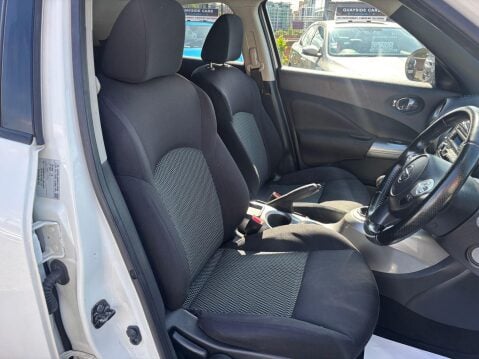 Nissan Juke 1.6 Acenta Euro 5 (s/s) 5dr 12