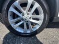 Nissan Juke 1.6 Acenta Euro 5 (s/s) 5dr 23