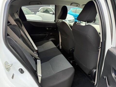Toyota Yaris 1.33 Dual VVT-i Trend Euro 5 5dr 15