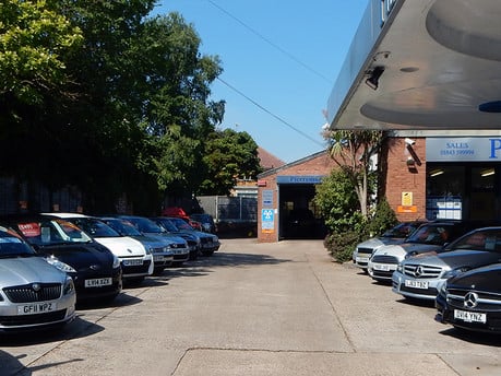 Pierremonts Quality Vehicle Sales Centre 2
