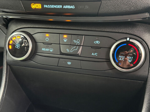 Ford Fiesta 1.0T EcoBoost ST-Line Euro 6 (s/s) 3dr 46