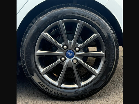 Ford Fiesta 1.0T EcoBoost Titanium Euro 6 (s/s) 5dr 22