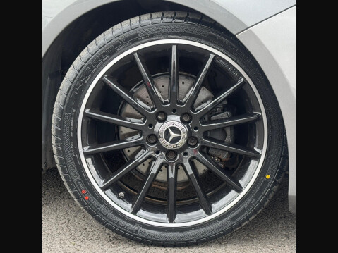 Mercedes-Benz A Class 2.1 A200d AMG Line (Premium) 7G-DCT Euro 6 (s/s) 5dr 9