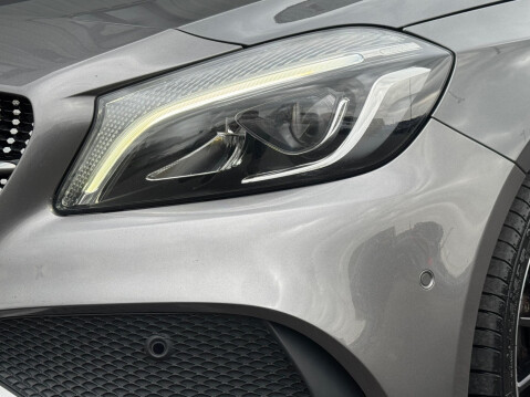 Mercedes-Benz A Class 2.1 A200d AMG Line (Premium) 7G-DCT Euro 6 (s/s) 5dr 25