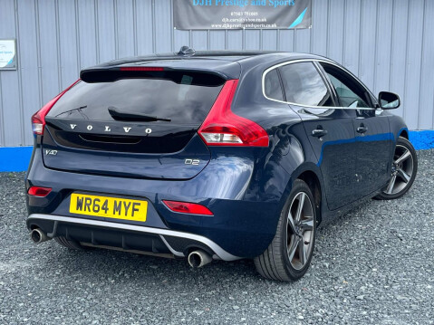 Volvo V40 1.6 D2 R-Design Nav Euro 5 (s/s) 5dr 9