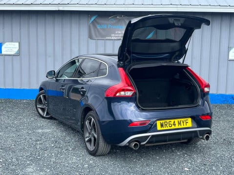 Volvo V40 1.6 D2 R-Design Nav Euro 5 (s/s) 5dr 10