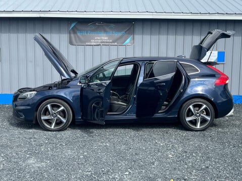 Volvo V40 1.6 D2 R-Design Nav Euro 5 (s/s) 5dr 15