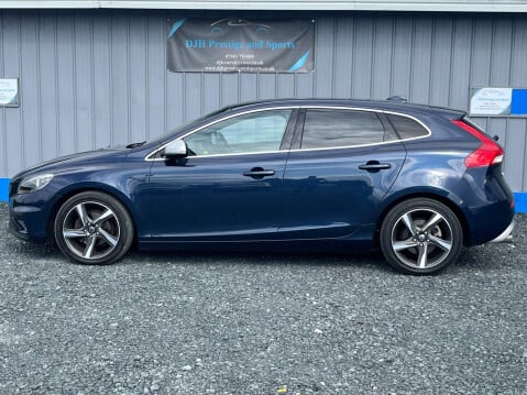 Volvo V40 1.6 D2 R-Design Nav Euro 5 (s/s) 5dr 19