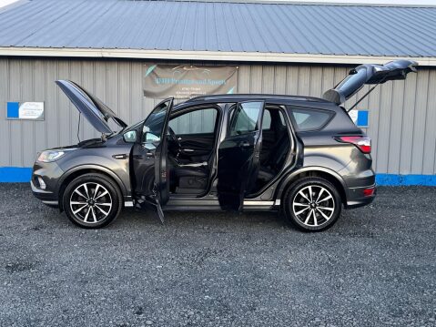 Ford Kuga 1.5 TDCi ST-Line Euro 6 (s/s) 5dr 3