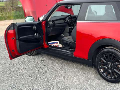 Mini Hatch 1.5 Cooper D Auto Euro 6 (s/s) 3dr 16