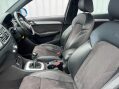 Audi Q3 2.0 TDI S line quattro Euro 6 (s/s) 5dr (Nav) 31