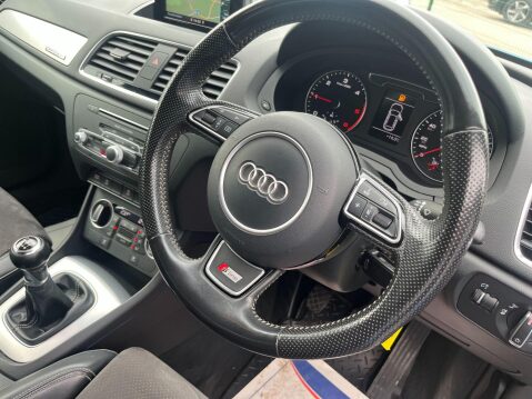 Audi Q3 2.0 TDI S line quattro Euro 6 (s/s) 5dr (Nav) 37