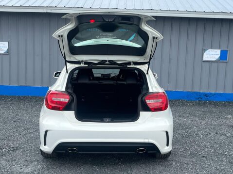 Mercedes-Benz A Class 1.5 A180 CDI AMG Sport Euro 5 (s/s) 5dr 8
