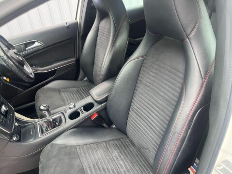 Mercedes-Benz A Class 1.5 A180 CDI AMG Sport Euro 5 (s/s) 5dr 31