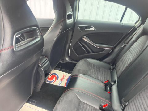 Mercedes-Benz A Class 1.5 A180 CDI AMG Sport Euro 5 (s/s) 5dr 32
