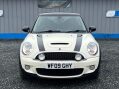 Mini Hatch 1.6 Cooper S Euro 5 3dr 8