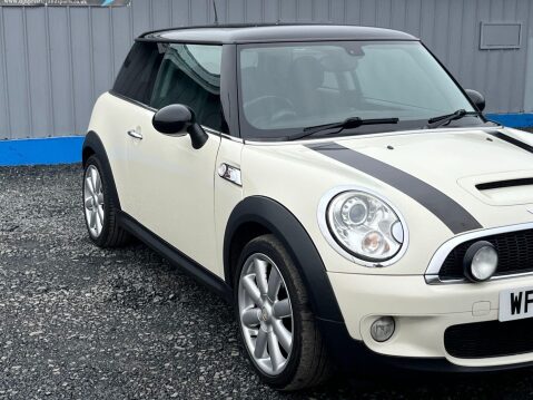 Mini Hatch 1.6 Cooper S Euro 5 3dr 14