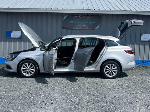 Renault Megane 1.5 dCi Dynamique Nav Sport Tourer Euro 6 (s/s) 5dr 11