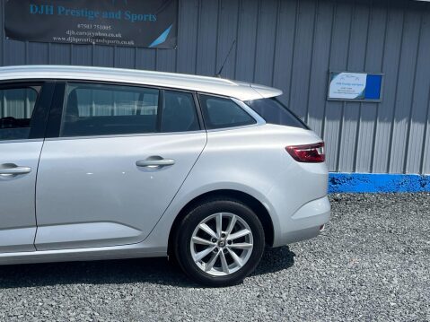 Renault Megane 1.5 dCi Dynamique Nav Sport Tourer Euro 6 (s/s) 5dr 16