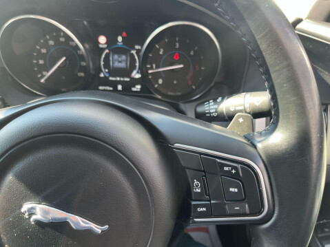Jaguar XF 2.0d Prestige Auto Euro 6 (s/s) 4dr 40