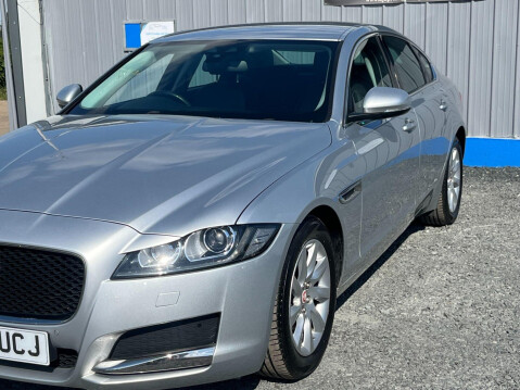 Jaguar XF 2.0d Prestige Auto Euro 6 (s/s) 4dr 69