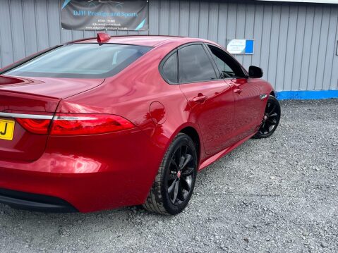 Jaguar XF 2.0d R-Sport Auto Euro 6 (s/s) 4dr 38