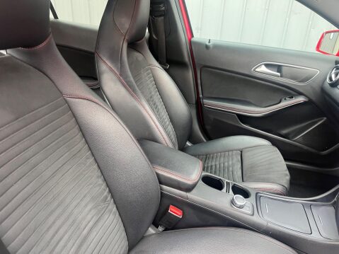 Mercedes-Benz GLA 2.1 GLA200d AMG Line 7G-DCT Euro 6 (s/s) 5dr 4