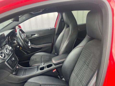 Mercedes-Benz GLA 2.1 GLA200d AMG Line 7G-DCT Euro 6 (s/s) 5dr 32